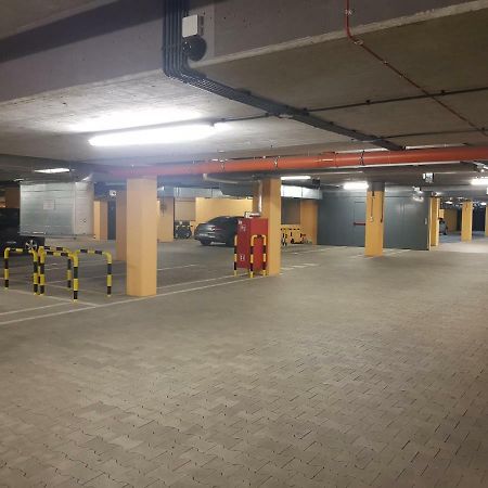 Garden Apartment Cracow- Shopping Mall 1Min, Underground Parking, Family Friendly, City Center Krasków Exterior foto