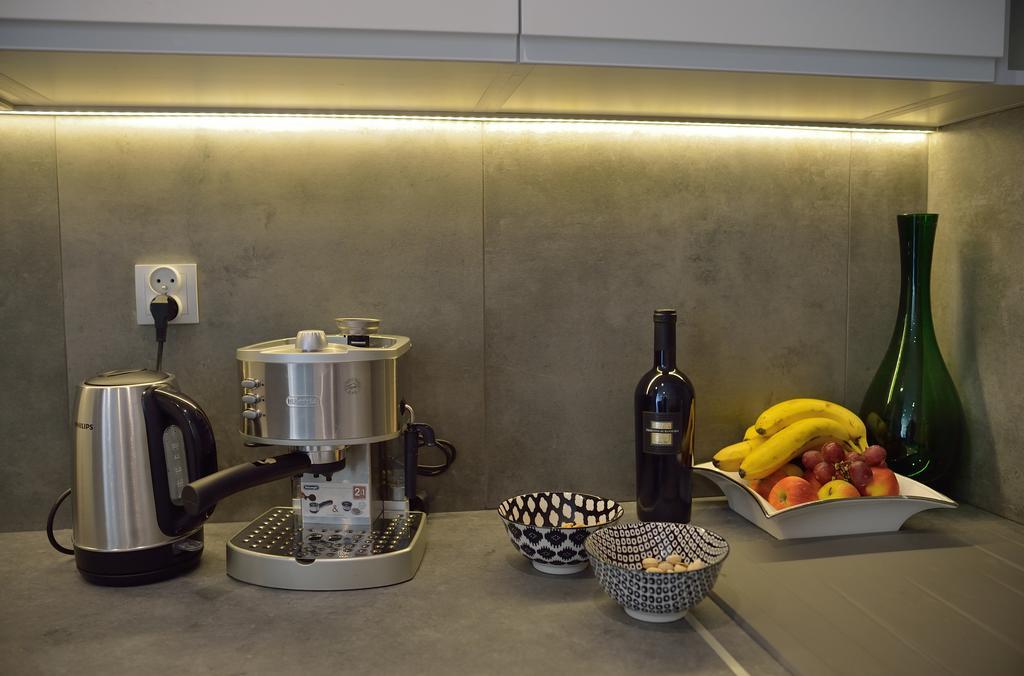 Garden Apartment Cracow- Shopping Mall 1Min, Underground Parking, Family Friendly, City Center Krasków Exterior foto