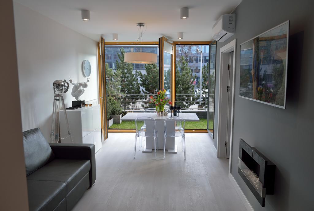 Garden Apartment Cracow- Shopping Mall 1Min, Underground Parking, Family Friendly, City Center Krasków Exterior foto